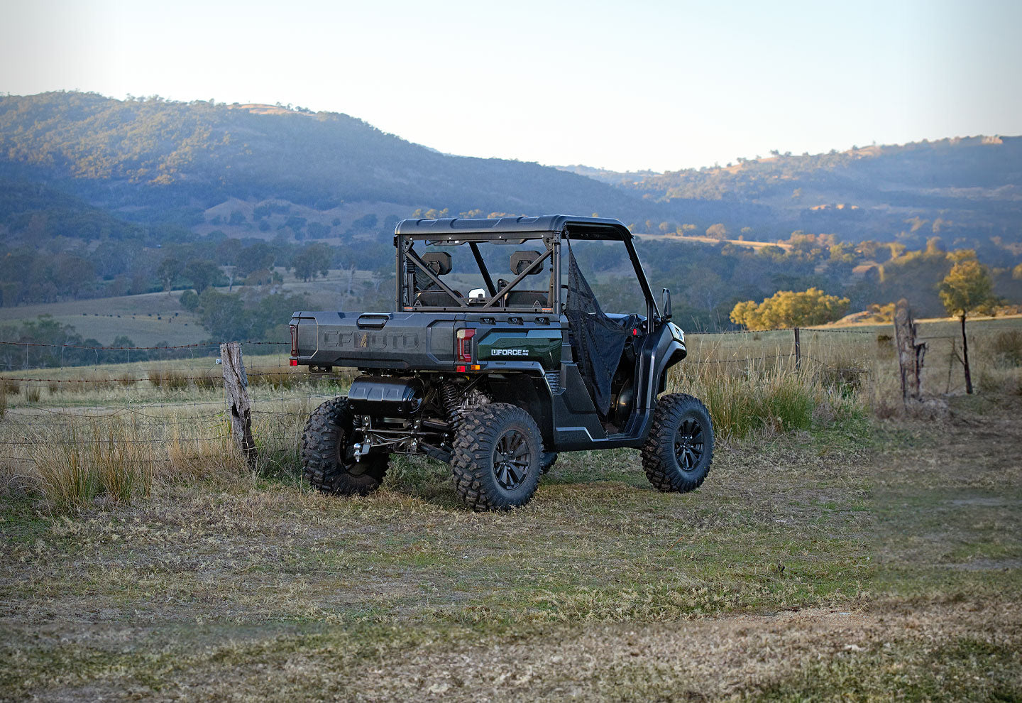 CFMOTO UFORCE U10 PRO 2024